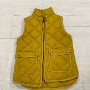 J crew EUC mustard color xxs puffer vest